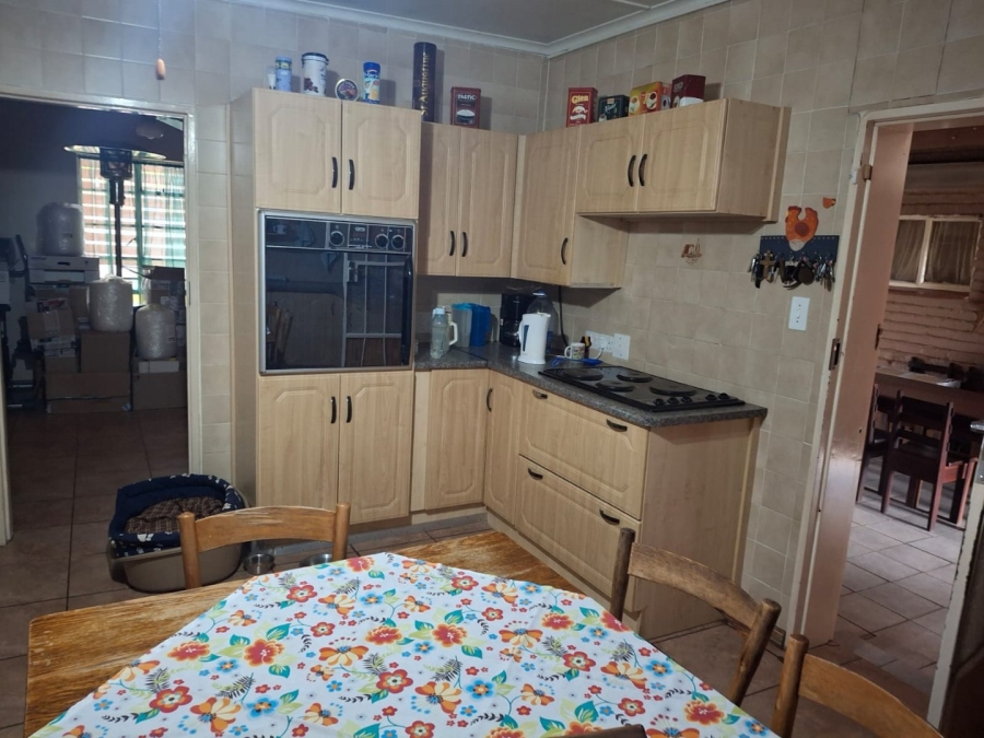 4 Bedroom Property for Sale in Christiana North West